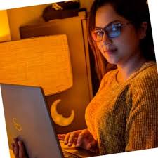 latinasintech #adobelife #womenintech #luddy #mlt #informatics #remote…