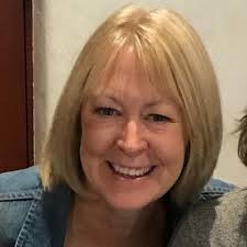 Hi! My name is Rachel Koehler. Thank you for visiting my page! I'm a  furniture flipping female that balances full time mommin' our 3 young kids  with my awesome husband, slowly renovating