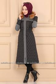 Kase Detayli Kapitone Kaban 2271ms212 Gri Moda Selvim 2020 Moda Moda Stilleri Kabana