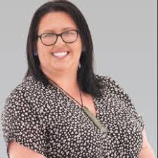 Carol Deshong's Instagram, Twitter & Facebook