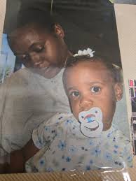 Looking for my daughter who was born in Los Angeles California may 26,2004