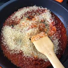 Separa la cabeza de la cola del bogavante y corta cada parte por la mitad. Arroz Con Lubrigante Bogavante Gallego La Cocina De Frabisa La Cocina De Frabisa