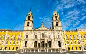 A perfektní znalost českého trhu. Mafra Images Free Vectors Stock Photos Psd