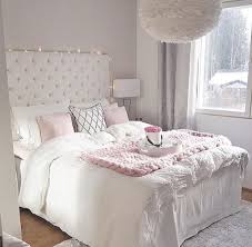 Chambre Blanche Et Rose Pastel Idee Chambre Deco Chambre A Coucher Deco Chambre Parental