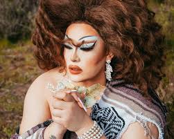 Dylan Thai Productions (@simplyyours.creativehr) • Instagram photos and  videos