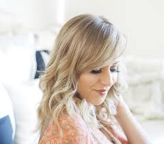 The ghd curve® soft curl iron is the ultimate tool for creating glamorous, bouncy hair that lasts all night long. Girly Glam With Ghd