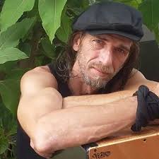 adrian traverso (@adrian_traverso)