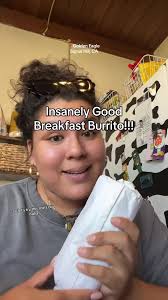@JonaxElisa thank you for the delicous reccomendation 😋 #laeats #longbeach  #lbfoodcoma #foodiesoftiktok #foodietok #breakfastburrito #whattoeat  #latinastiktok #fypage