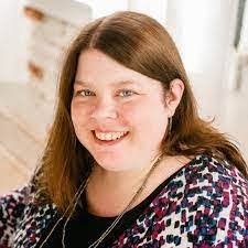 Carol Chillemi's Instagram, Twitter & Facebook