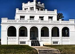 The Wedding Cake House On Starling Avenue In Martinsville Va Martinsville Martinsville Virginia Wedding Cake House