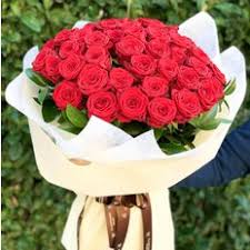 Send floral bouquets to italy including large cities rome, milan, napoli, torino, palermo and genoa. Local Milan Florist With Same Day Delivery Send Luxury Flowers Gifts Florpassion