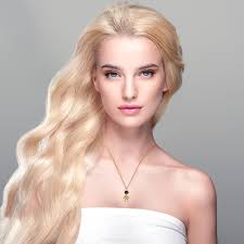 Agiferg Collier Astronaute en Métal Hip-hop Robot Astronaute Automne et  Hiver Chaîne de Chandail Personnalité Couple Hommes et Femmes Collier  Cadeau de la Saint-Valentin