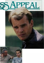 Epic Space Tale With A Sting A Jolly Satire Love in Sissy Spacek& Mel  Gibson Together Hit Broadway Play Heads for the Screen