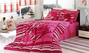 yatak odasi panosundaki pin