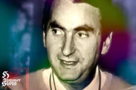 𝑲𝒏𝒐𝒘𝒏 𝒇𝒐𝒓 𝒉𝒊𝒔 𝒖𝒔𝒆 𝒐𝒇 𝒗𝒊𝒃𝒓𝒂𝒏𝒕 𝒄𝒐𝒍𝒐𝒓𝒔,  𝒄𝒊𝒏𝒆𝒎𝒂𝒕𝒐𝒈𝒓𝒂𝒑𝒉𝒆𝒓 𝑱𝒂𝒄𝒌 𝑨𝒔𝒉𝒆𝒓 (1916~1991) 𝒘𝒂𝒔  𝒕𝒉𝒆 𝒅𝒓𝒊𝒗𝒊𝒏𝒈 𝒇𝒐𝒓𝒄𝒆 𝒃𝒆𝒉𝒊𝒏𝒅 𝑯𝒂𝒎𝒎𝒆𝒓'𝒔  𝒔𝒊𝒈𝒏𝒂𝒕𝒖𝒓𝒆 𝒈𝒐𝒕𝒉𝒊𝒄 𝒍𝒐𝒐𝒌 ...