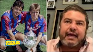 Su carrera profesional comienza en la segunda división de méxico en 1985 jugando para el equipo de coyotes neza donde estuvo hasta 1986. El Travieso Guzman Recuerda El Atlante Campeon De 1993 Con El Piojo Herrera Cantu Y Otros Toque Youtube