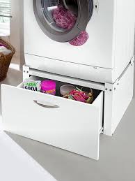 Aufraumen In Kleiderschrank Wohnzimmer Und Co So Geht S Badezimmer Wasche Waschkuche Im Keller Unterschrank Ikea