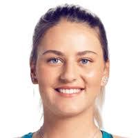 Mia Baptiste's Instagram, Twitter & Facebook