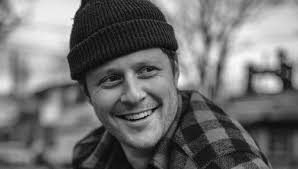 Singer-Songwriter & Schitt's Creek Star Noah Reid Shares New Single  “Minneapolis”