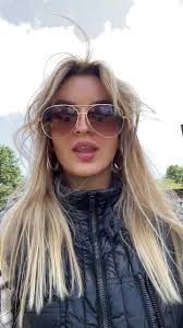 i slayed the horse back riding fit (those arent my shoes)