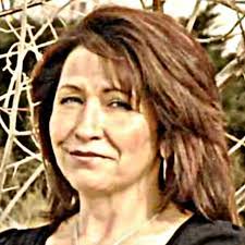 Karen Laux's Instagram, Twitter & Facebook