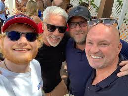 Wayne Lineker gets 'steaming drunk' and parties alone at his beach club  after Ibiza makes the green list