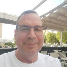 Luis Ballesteros Salvador