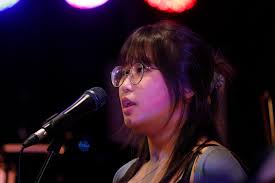 AUCKLAND UNIVERSITY...