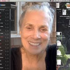 Mary Dewitt's Instagram, Twitter & Facebook