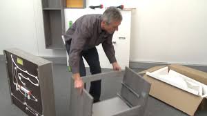 Die kombinationen aus waschbecken und badschrank bieten trendige waschstätten und viel stauraum für badutensilien. Waschbecken Mit Unterschrank Finden Der Waschtisch Mit Unterschrank