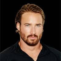 Chris Batdorf's Instagram, Twitter & Facebook