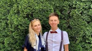 Jeremy desplanches bio, video, news, live streams, interviews, social media and more from the 2021 tokyo olympic games. Tadej Pogacar Und Seine Freundin Urska Sind Beide Urska Zigart Shotoe