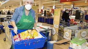 Abychom vám usnadnili vyhledávání zajímavého obsahu, připravili jsme seznam nejoblíběnějších. Potravinova Sbirka Ve 102 Obchodech Tesco Se Behem Soboty Podarilo Vysbirat Bezmala 103 Tun Potravin A Drogerie Extrastory