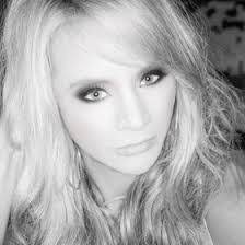 Carrie Malec's Instagram, Twitter & Facebook