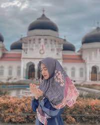 See photos, profile pictures and albums from ria ricis. 10 Pesona Ria Ricis Yang Anggun Dan Kalem Banget