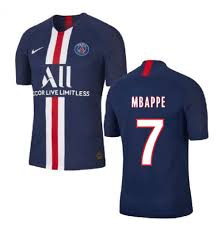 Psg ist einer der vereine, dessen trikots in den letzten jahren massives interesse der öffentlichkeit geweckt haben. Kaufe Paris Saint Germain 2018 2019 Trikot 2019 2020 Home