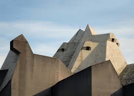 Sosbrutalism Brutalismus Initiative Gestartet Ungewohnliche Gebaude Hausbau Ideen Beton Architektur