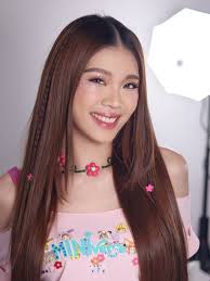 Throw🔙 BINI COLET