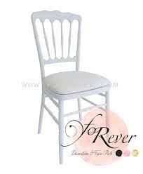 1 clic réception toutes nos chaises sont garanties pour la fête ! Chaise Napoleon Blanche Forever Deco De Mariage