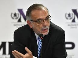 Por un Curumani diferente', Hermes Martínez se inscribió como candidato a  la alcaldía de ese municipio