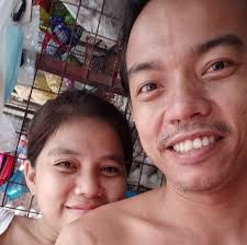 Achieving a seemingly impossible feat, Colombian speedcuber Angel Alvarado  juggles and puzzles at the same time!