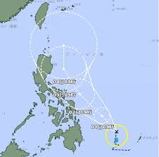 中央氣象局今天(2日)表示，明天天氣跟今天類似，都屬於晴朗炎熱的天氣型態，預計4日受到颱風彩雲北上帶來的水氣，將容易有局部短暫陣雨，5日起鋒面報到，就會有明顯降雨。 rti 中央廣播電臺 颱風彩雲北上4日帶來水氣 鋒面5日報到明顯降雨. Sfzoqb8qvy4e M