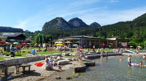 Was kann nach einer wanderung erfrischender sein als ein sprung ins kühle nass? Strandbad St Gilgen Am Wolfgangsee