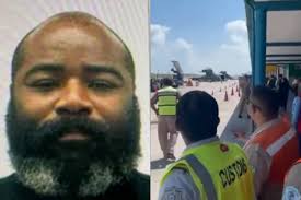 Belize: aereo dirottato da cittadino americano. Passeggero spara e lo  uccide. Video