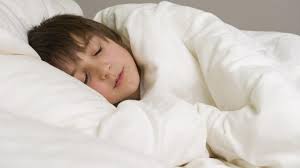 Schlaftabelle Zeigt So Viel Nachtruhe Braucht Ihr Kind