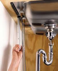 removes a particular kitchen sink nut