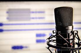 A list of over 150000 free live stream. Szombaton A Kossuth Radio Orszagjaro Cimu Musora Dunaszerdahelyrol Jelentkezik Eloben Dunaszerdahelyi