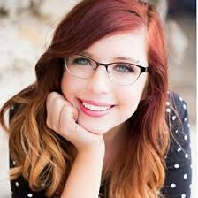 Joanna Gresham's Instagram, Twitter & Facebook