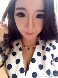 李佳倪Lillian图片_美女图片_秀色女神