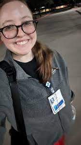 Janice Etta's Instagram, Twitter & Facebook